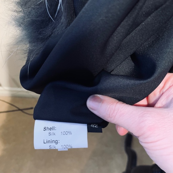 Reversible Raccoon and silk Jacket. - Picture 10 of 13